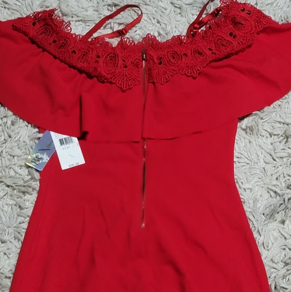 BCX junior Lace-Trim Off Shoulder Dress - Picture 3 of 7